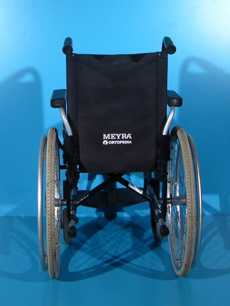 Scaun cu rotile - Meyra, latime sezut 39 cm